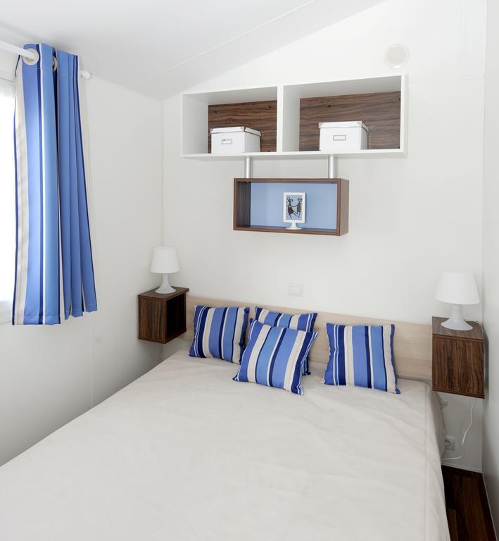 Camping Le Village De La Mer Les Moutiers Екстер'єр фото